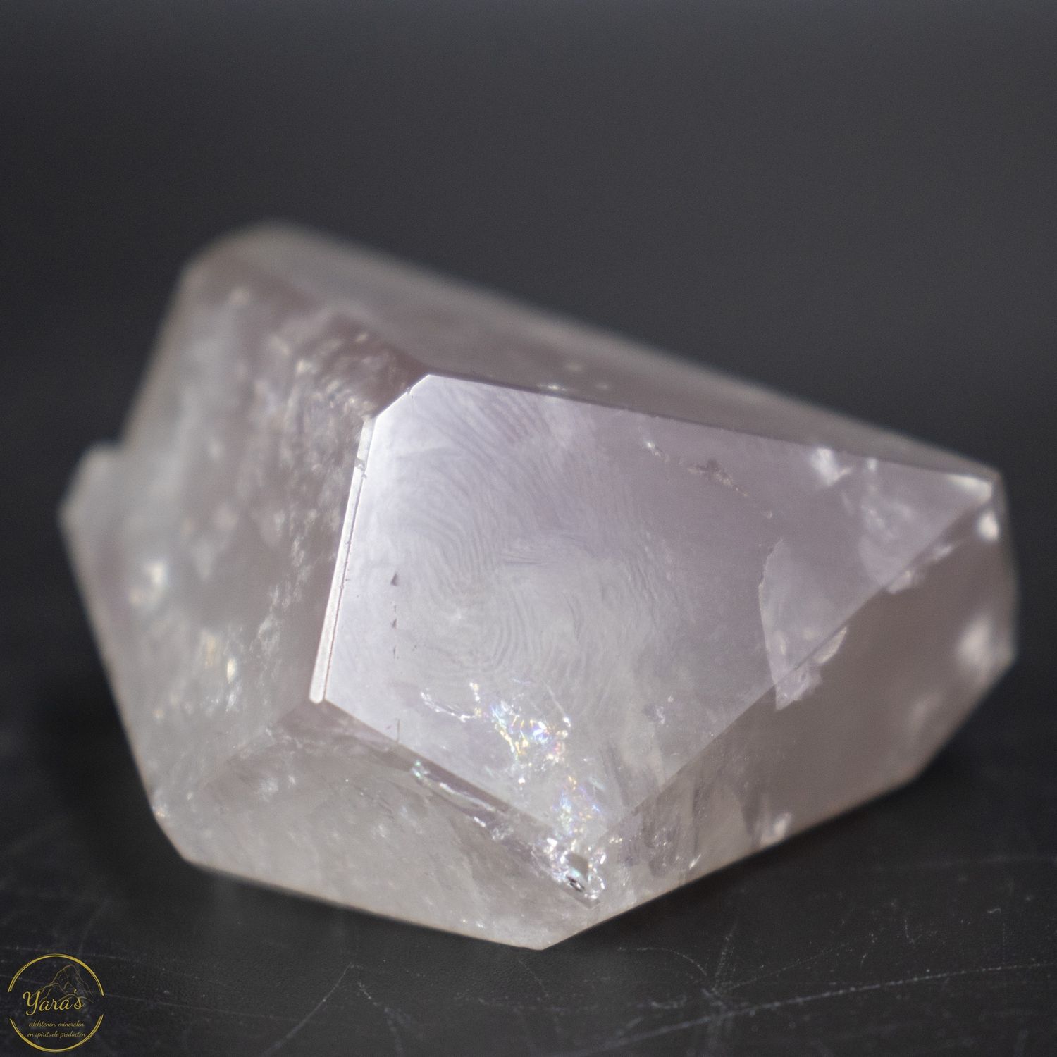 Lithiumkwarts freeform gepolijst -72 gram