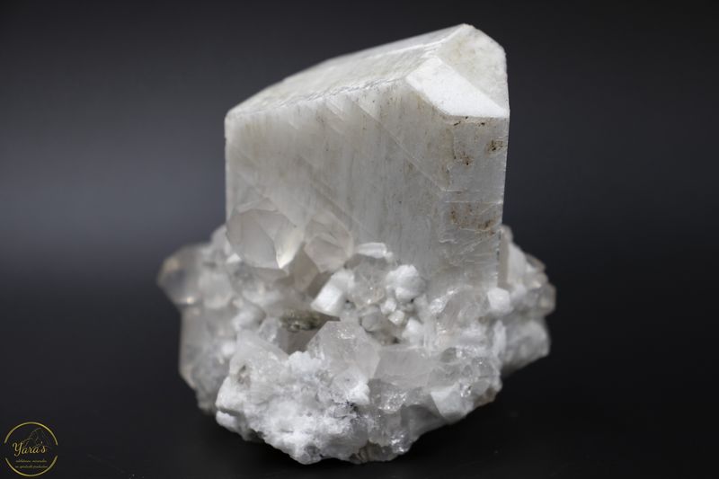 Veldspaat met kwarts (Shigar Valley Pakistan) 438 gram