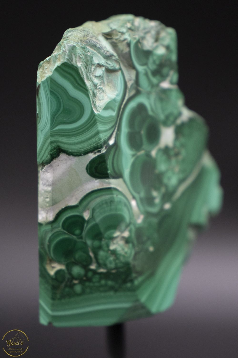 Malachiet op standaard - 260  gram