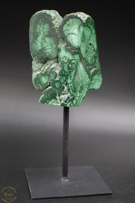 Malachiet op standaard - 344 gram