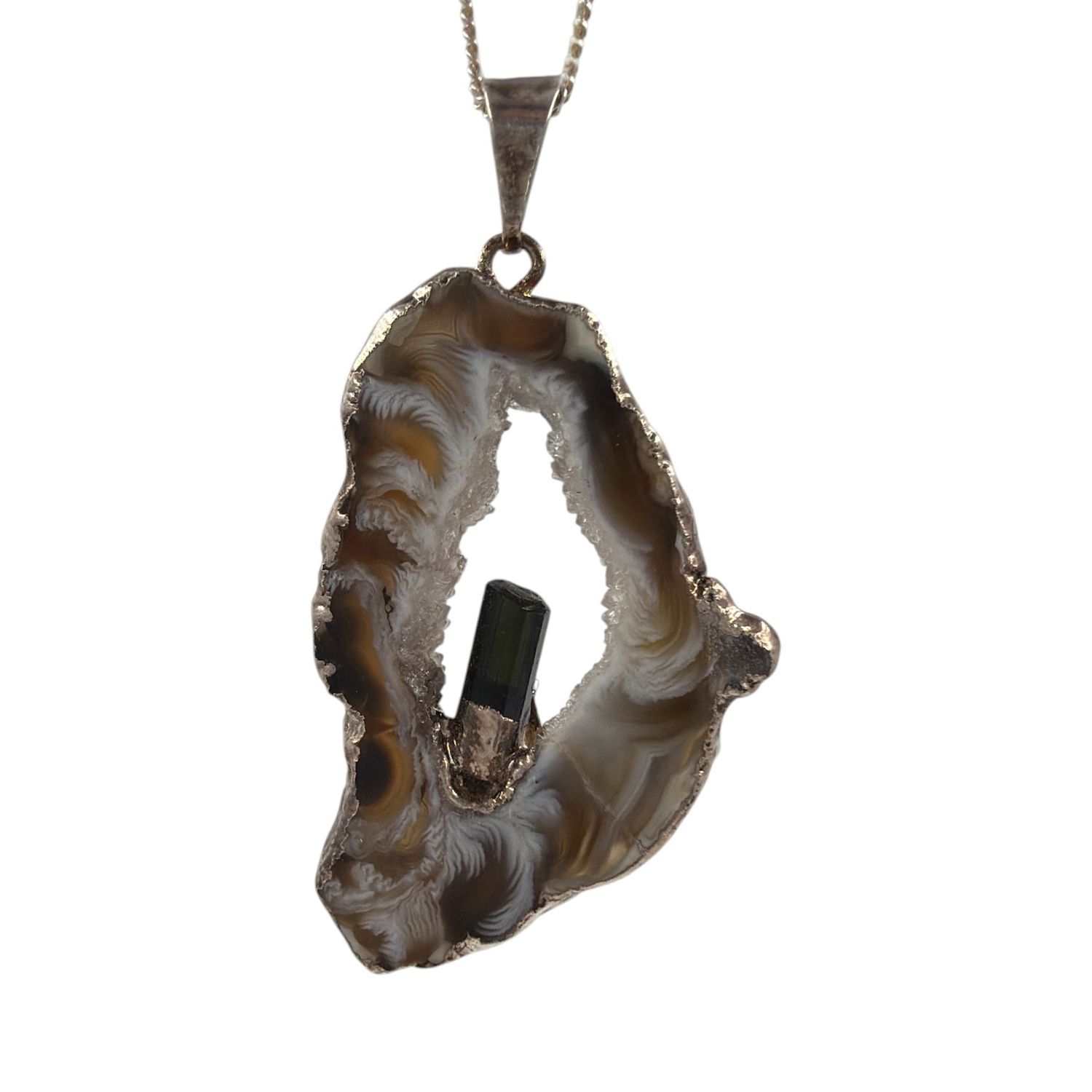 Agaat geode met toermalijn hanger verzilverd - 7.18 gram