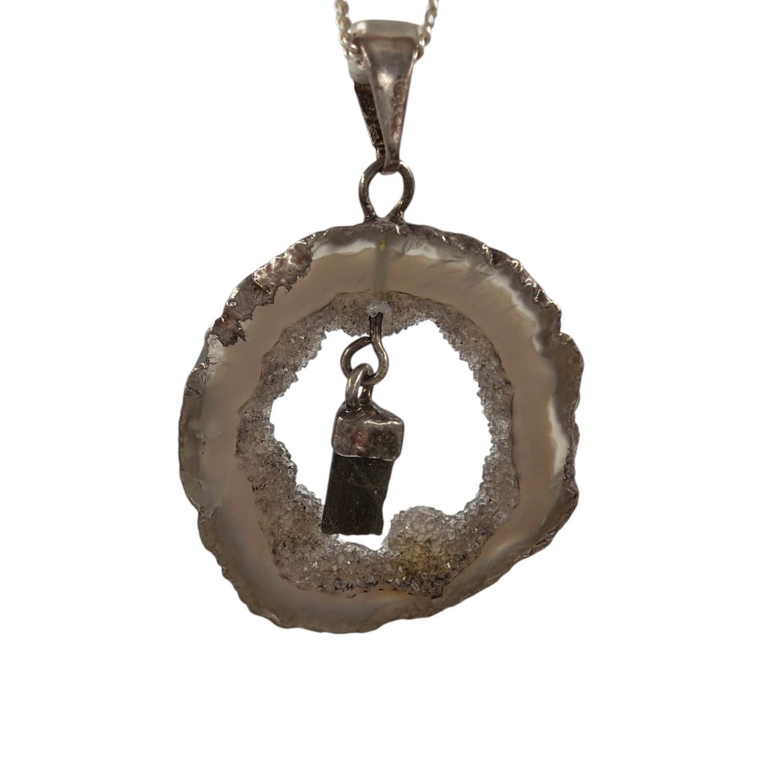 Agaat geode met toermalijn hanger verzilverd  - 6.16 gram