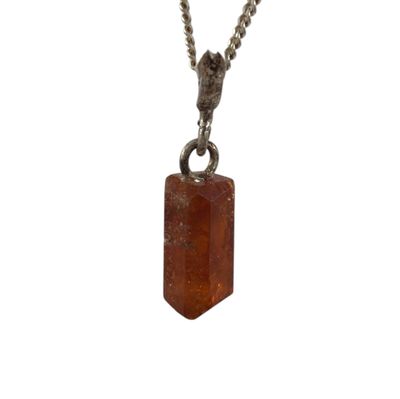 Hessoniet Granaat hanger zilver - 1.10 gram