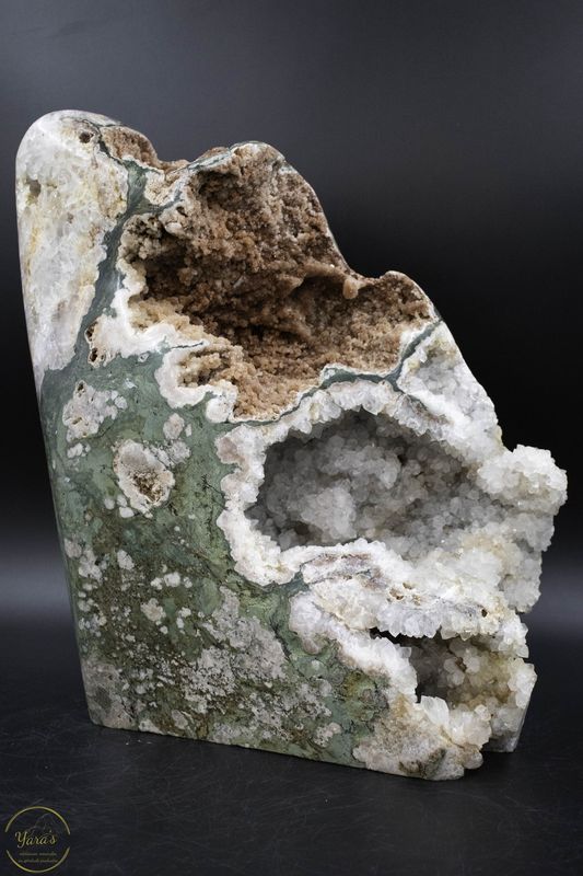 Roze Amethist 22.03kg