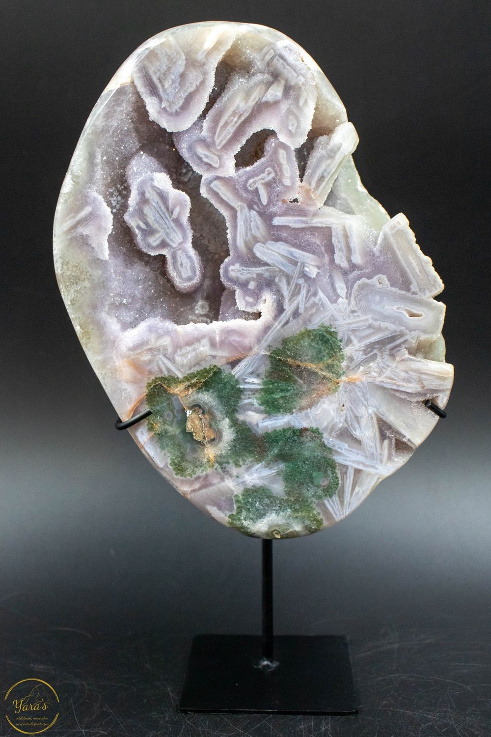 Agaat op standaard met suiker druzy 1.40kg