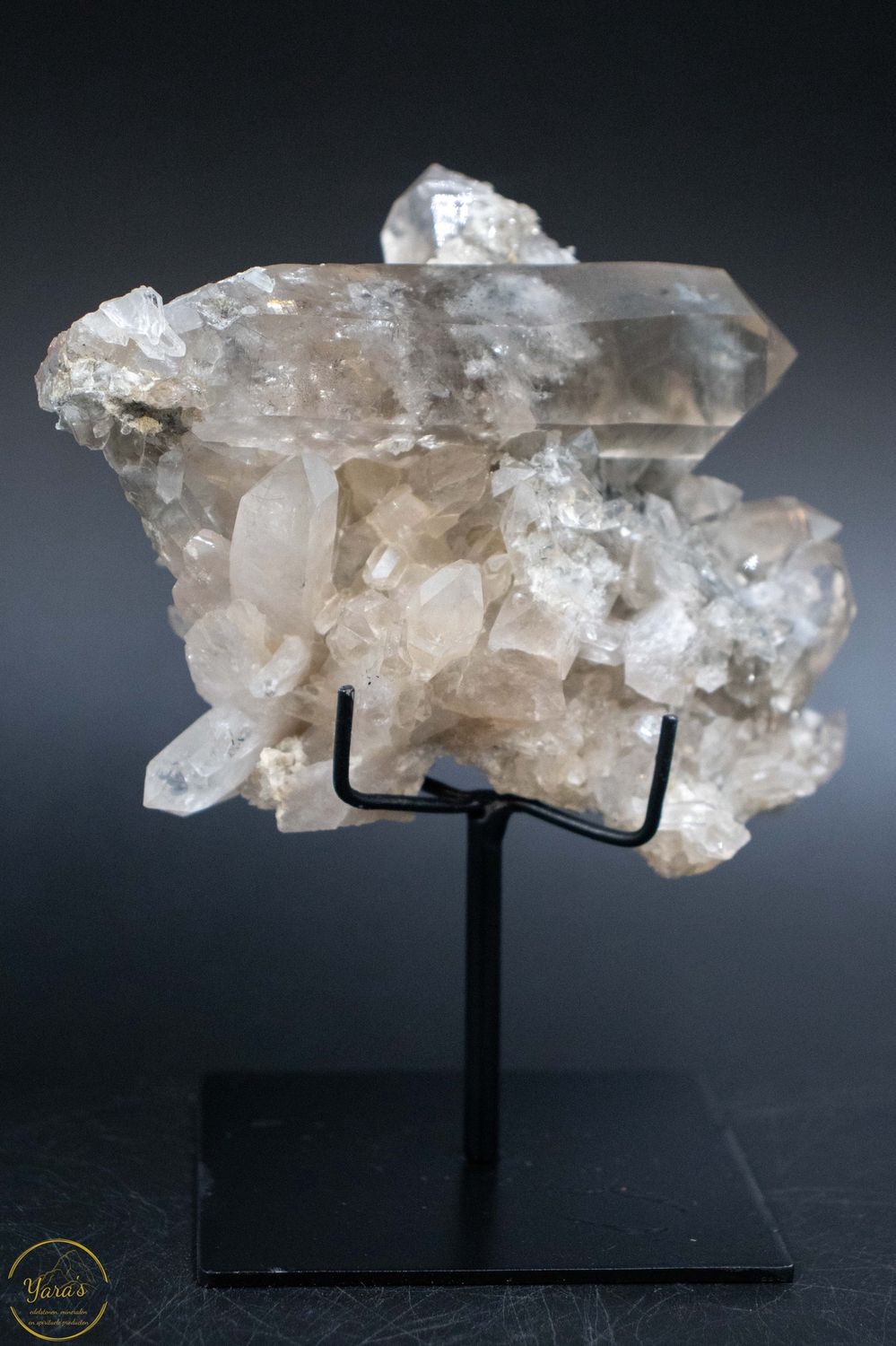 Blauwe Tara Kwarts op standaard 370 gram