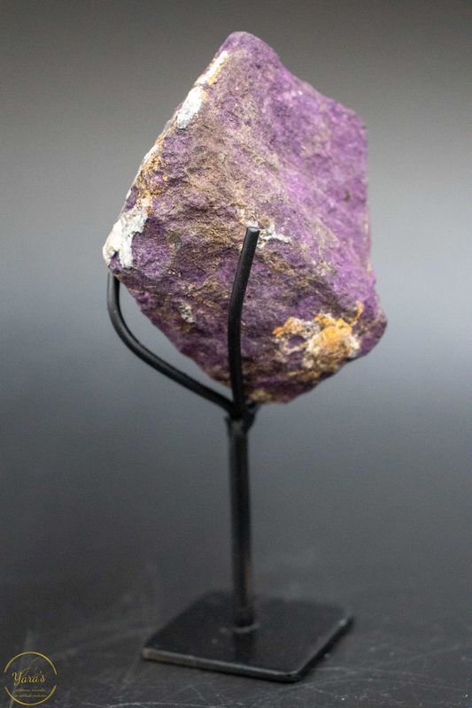 Ruwe Purpuriet op standaard 134 gram