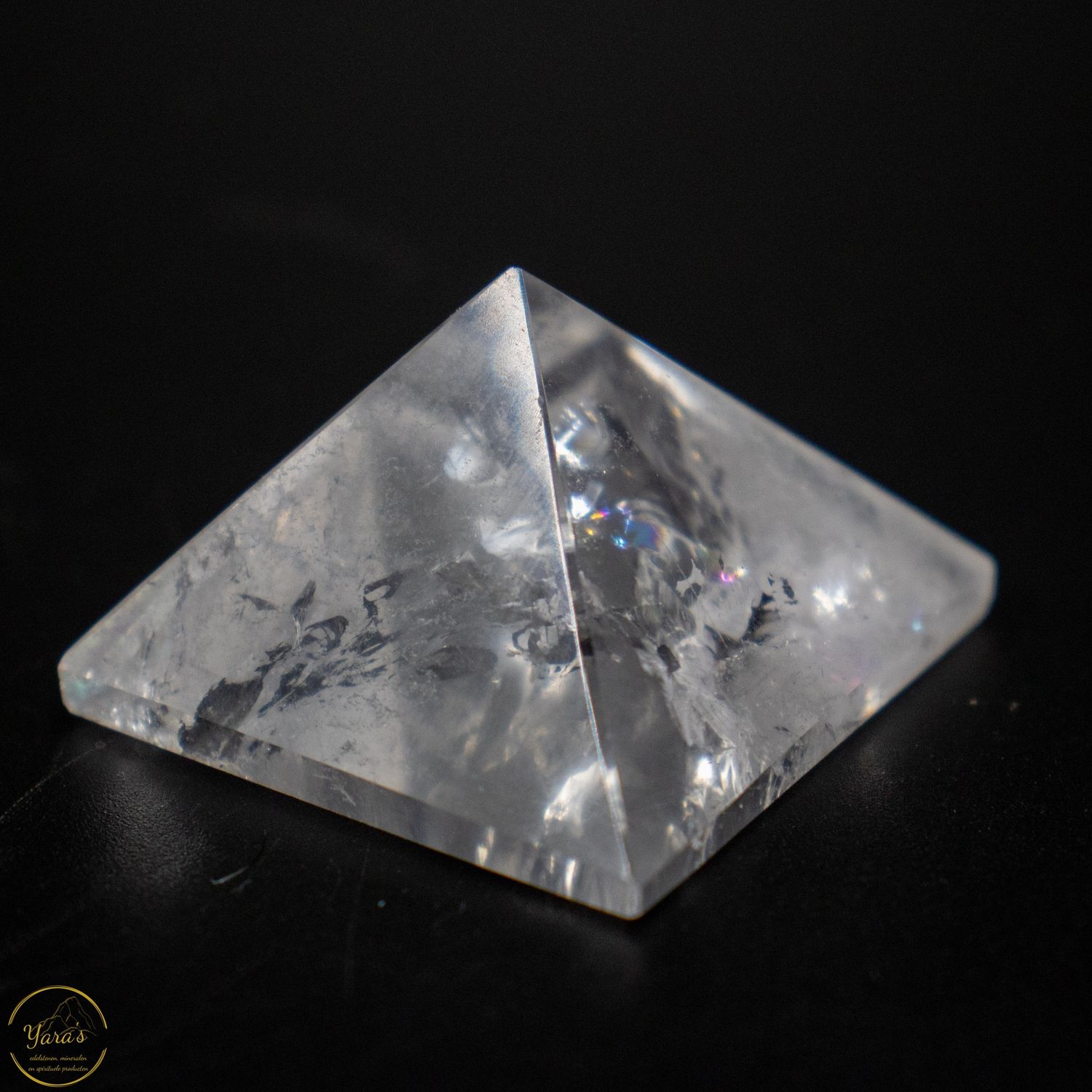 Bergkristal piramide 30 gram