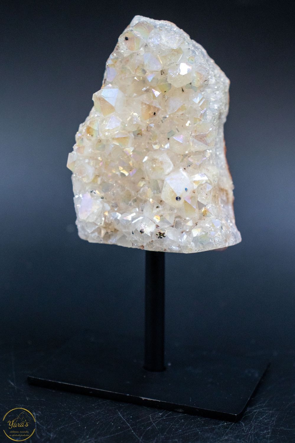 Angel Aura op Amethist op standaard 304 gram