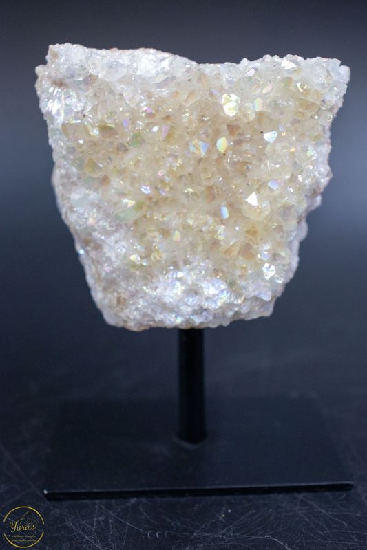 Angel Aura op Amethist op standaard 408 gram