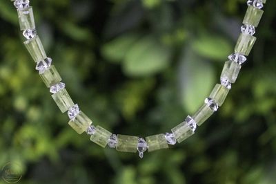 Peridoot ketting met herkimer diamant (Pakistan) ca 45cm met zilveren sluiting (925)