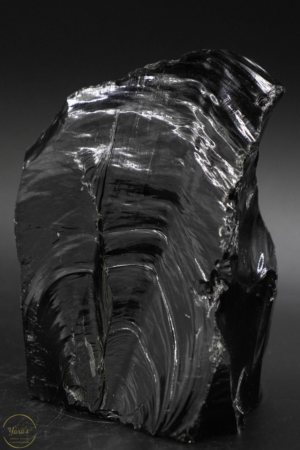 Asmonument Obsidiaan 582 gram