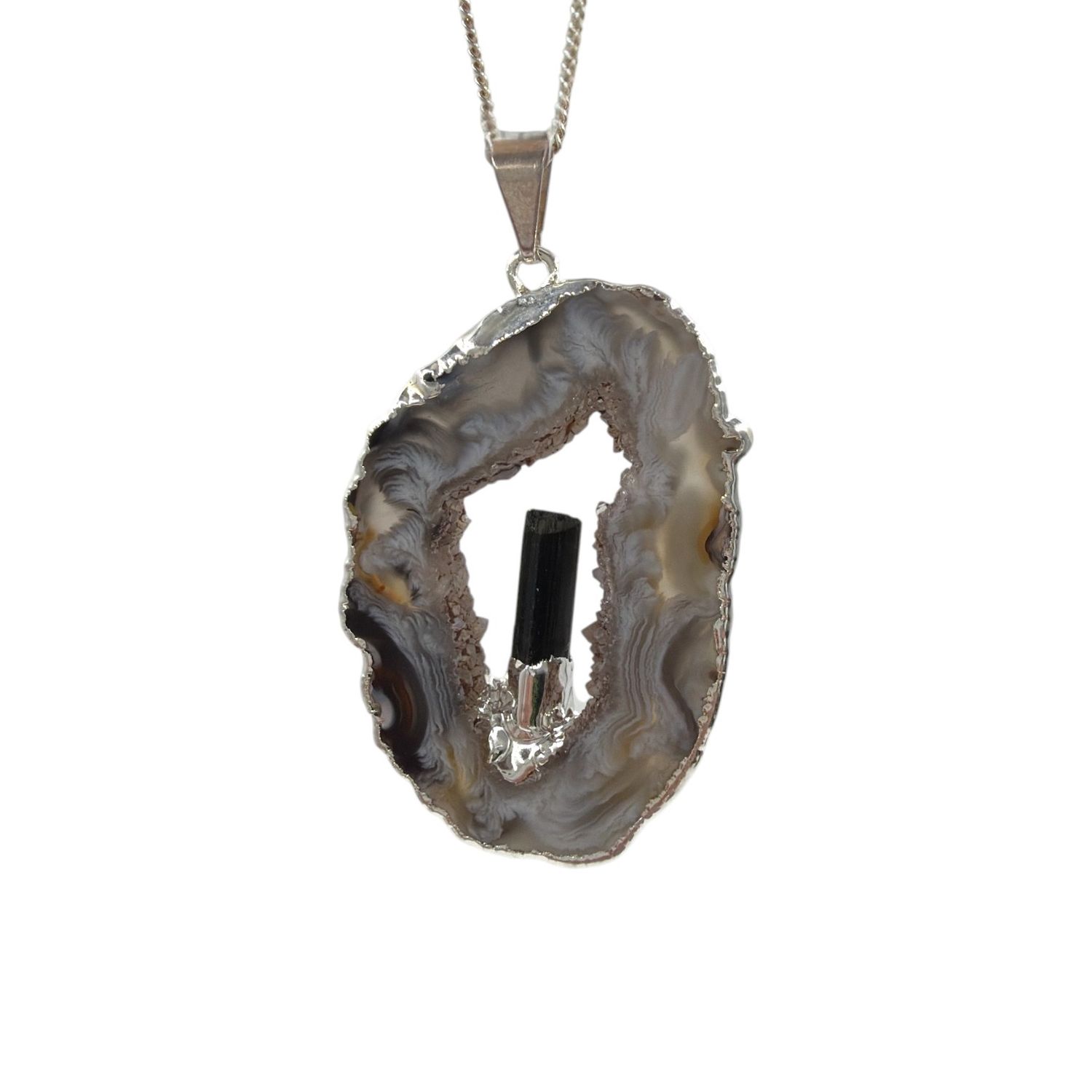 Agaat geode met toermalijn hanger verzilverd - 8.67  gram
