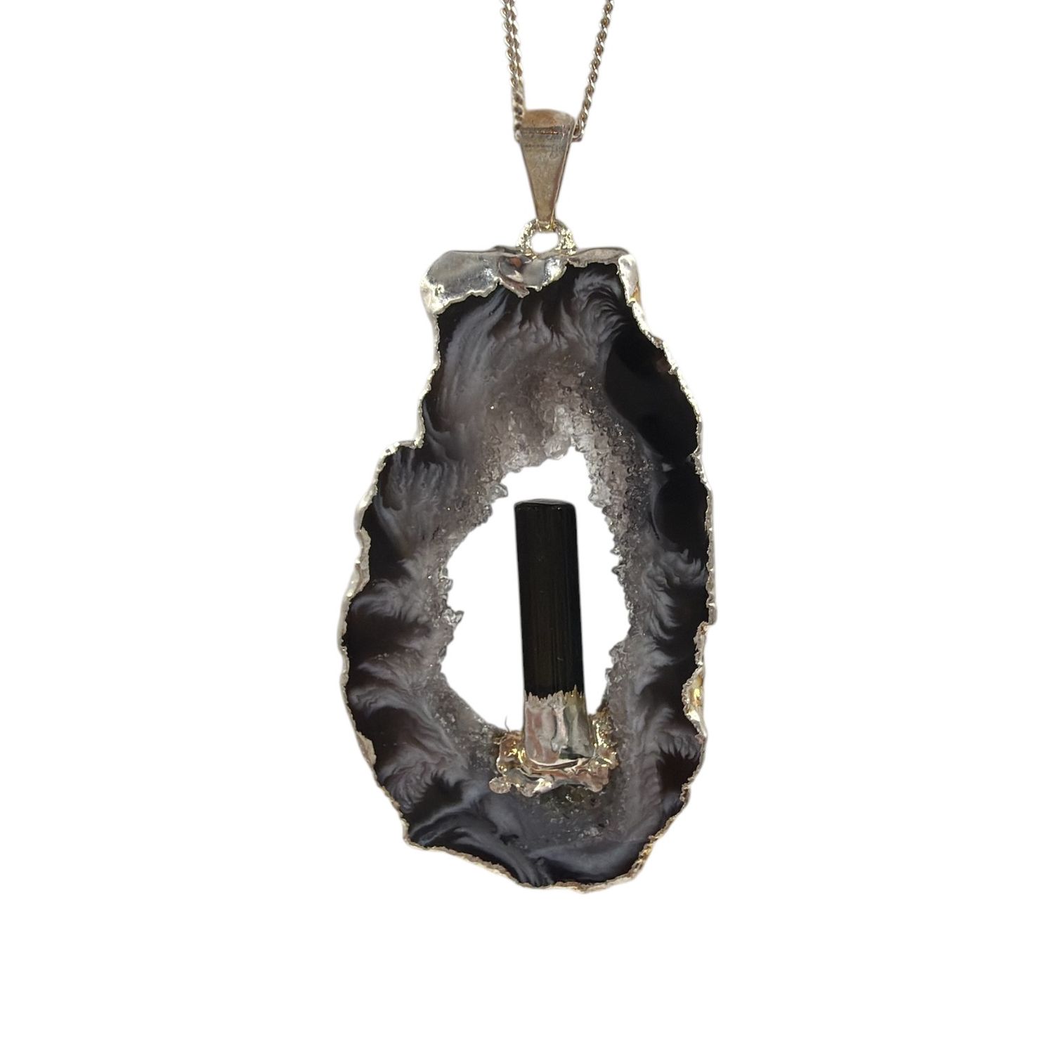 Agaat geode met toermalijn hanger verzilverd - 8.83 gram