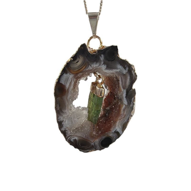 Agaat geode met toermalijn hanger verzilverd - 8.54 gram