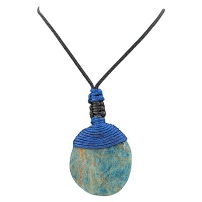 Amulet ketting blauwe apatiet
