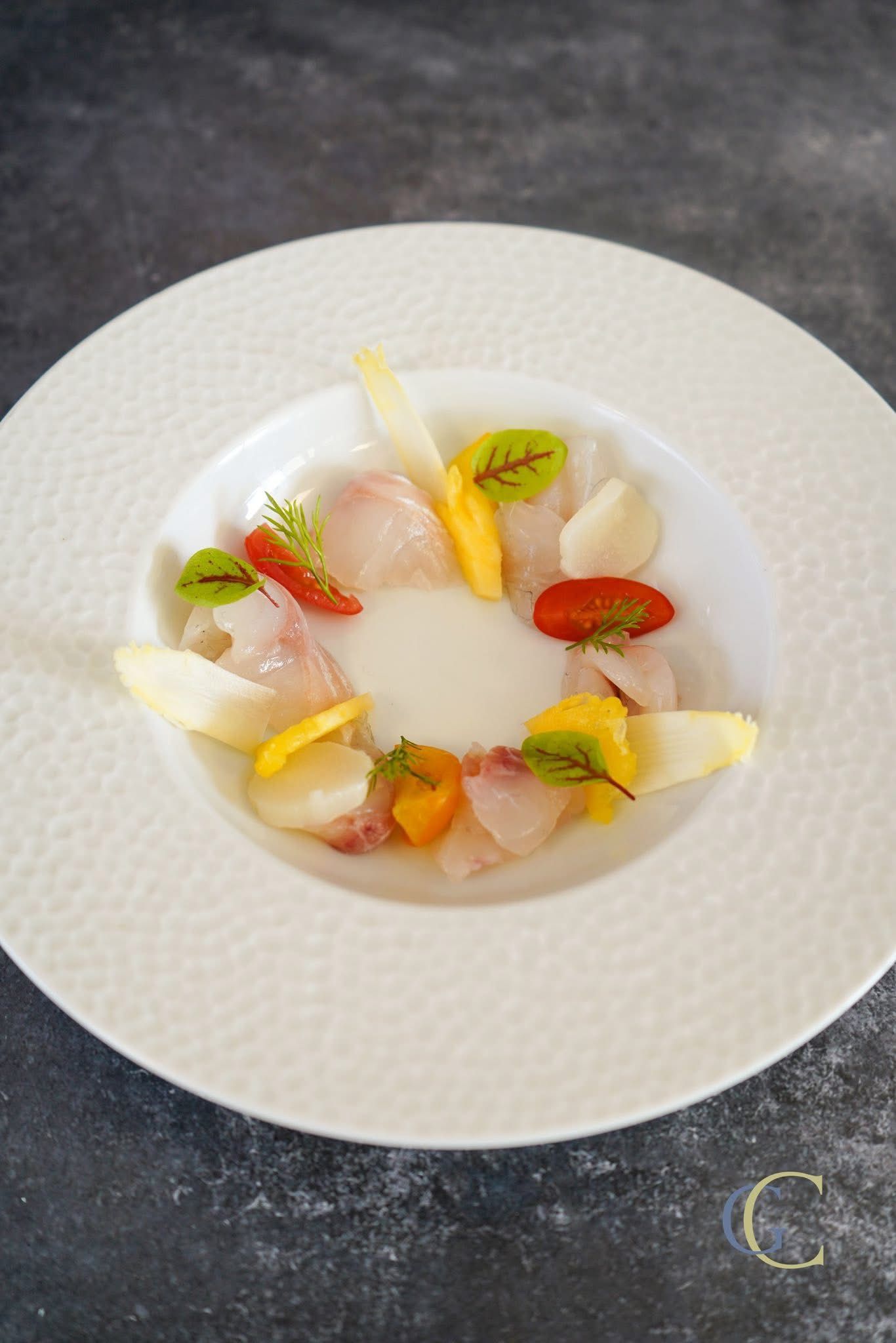 Nage de Daurade Royale, bouillon vietnamien 