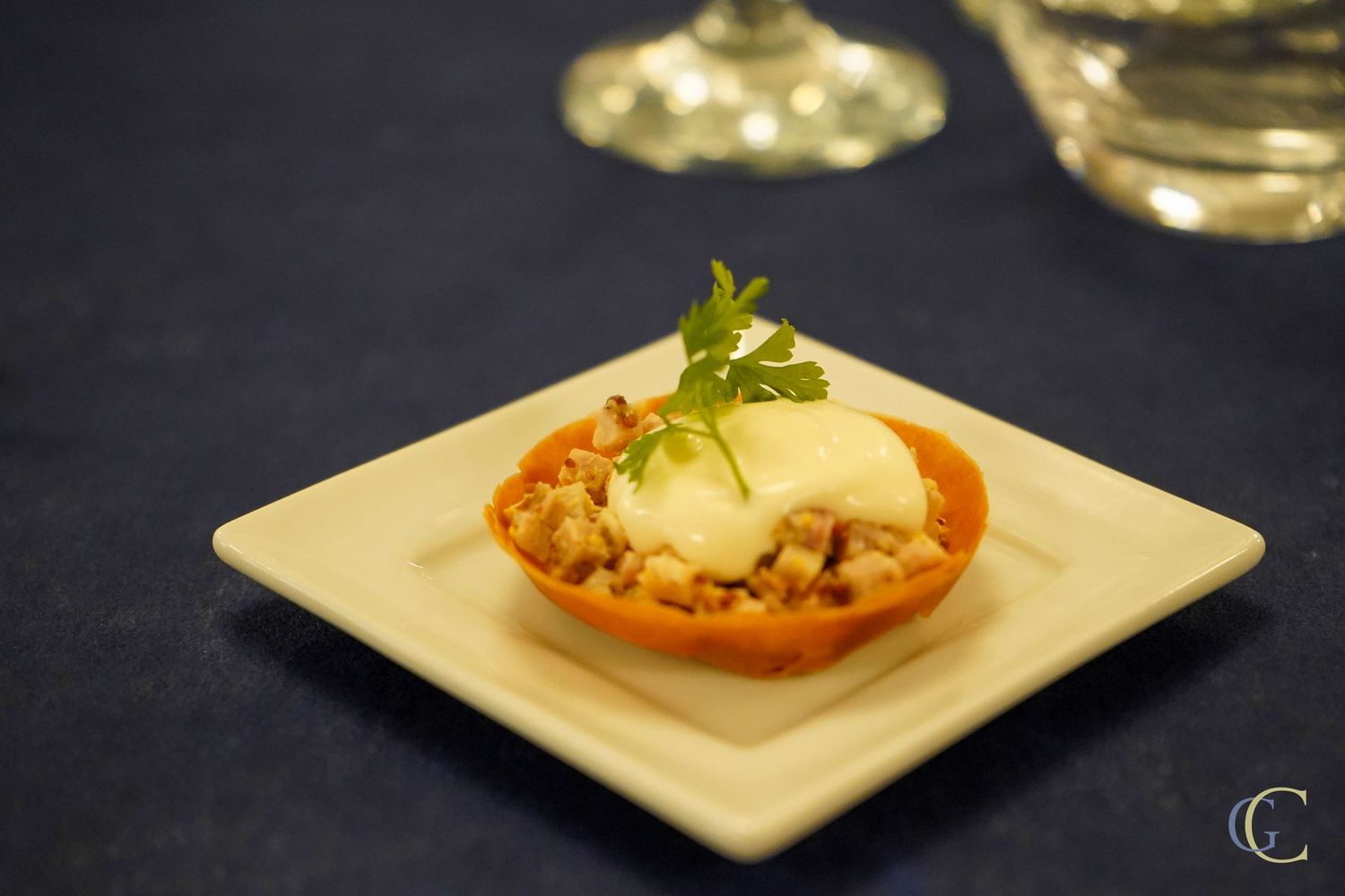 Andouille de vire en tartelette moutarde, crème de Pont l'Evêque