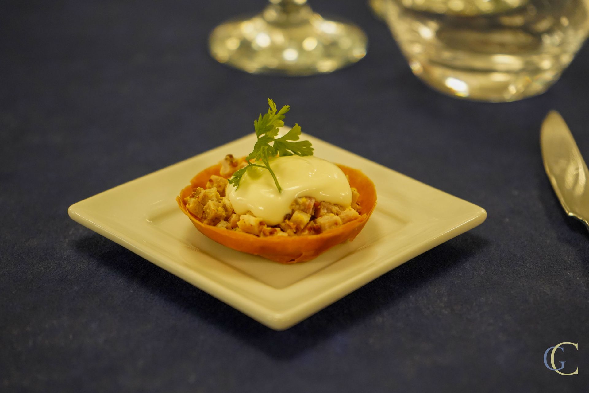 Andouille de vire en tartelette moutarde, crème de Pont l'Evêque
