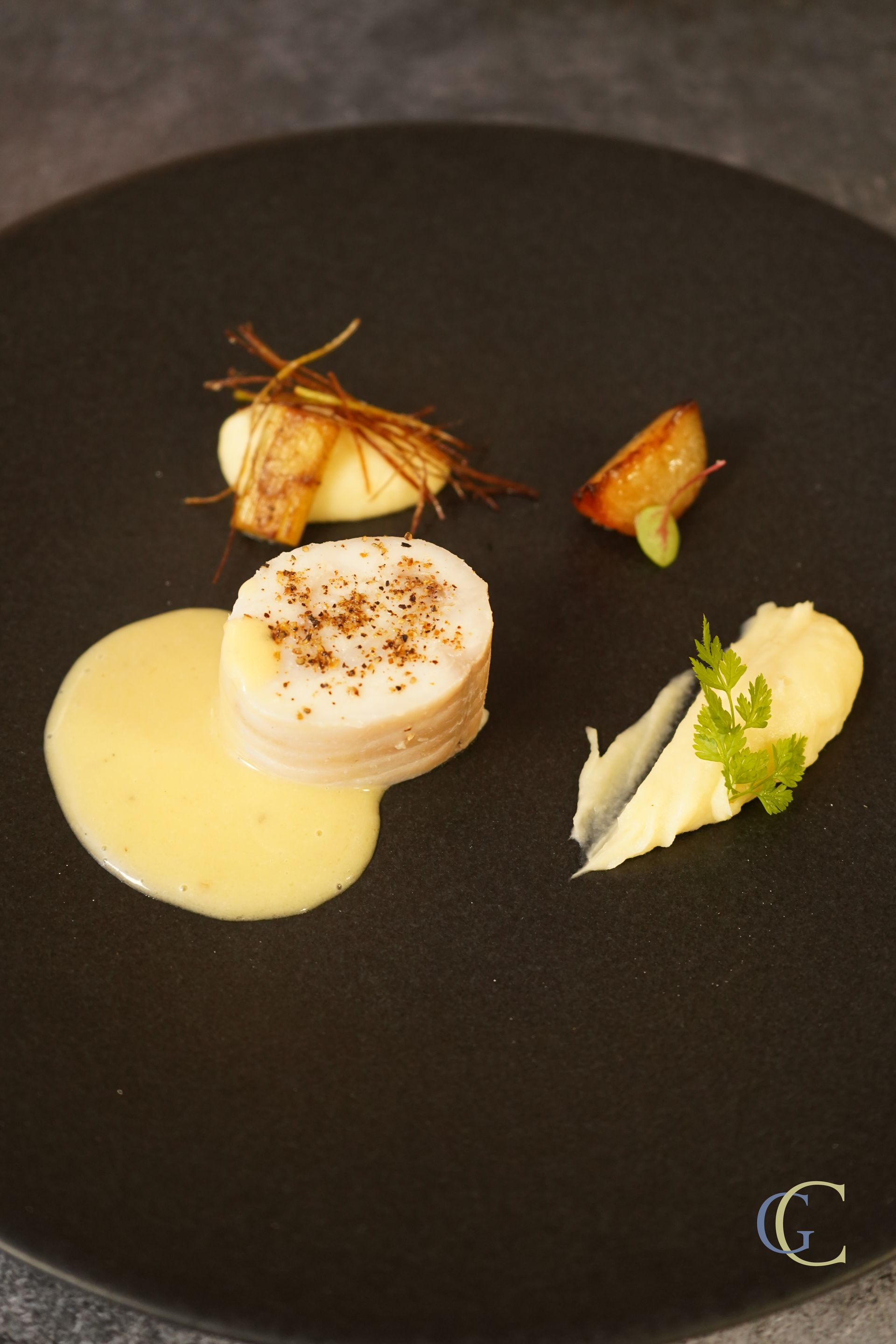 Brochet de Loire poché, classique beurre blanc, légumes du moment