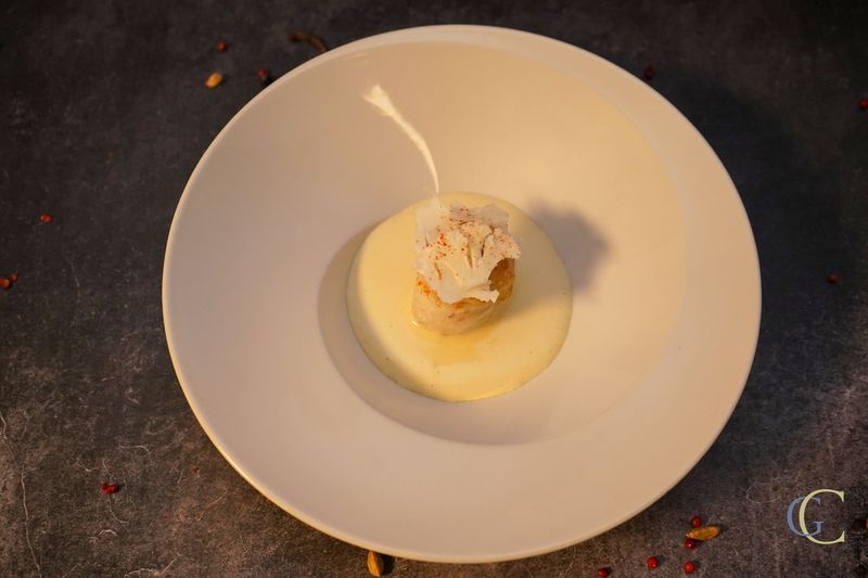 Dos de cabillaud en vapeur douce, Sabayon de Pineau des Charentes, Sphère De choux fleur