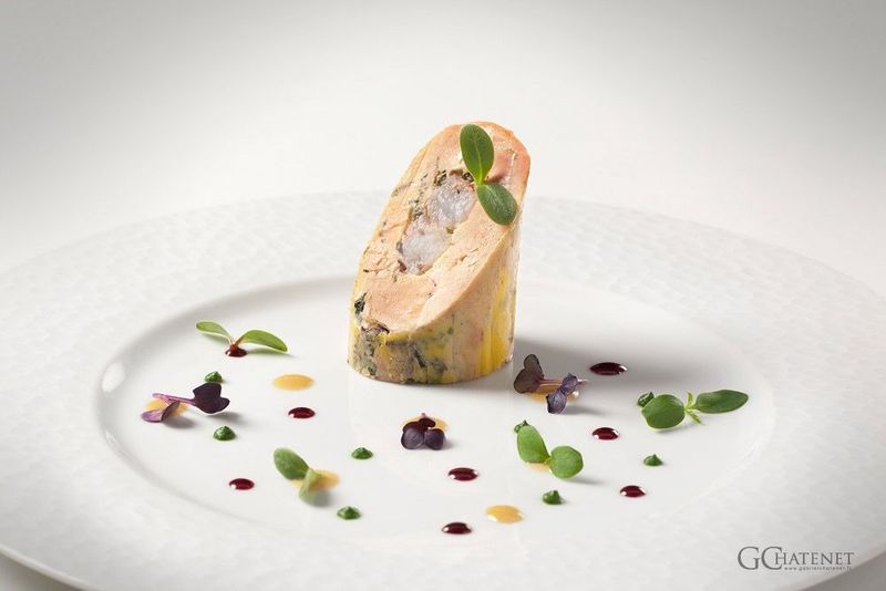Ballotin de foie gras de canard aux épices de la mer et langoustine