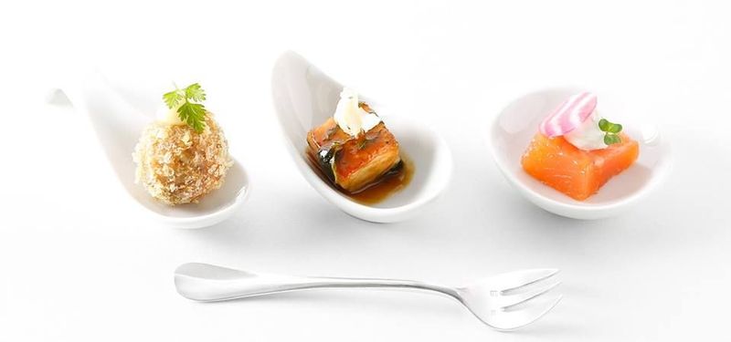 Mises en bouche autour des produits charentais, Grillons, gros grillons et truite de Gensac