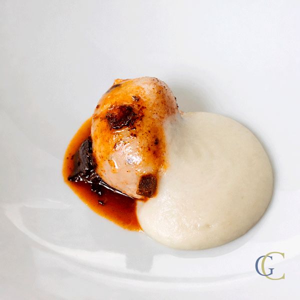 Boudin blanc de poularde du Périgord à la Truffe, siphon de pomme de terre