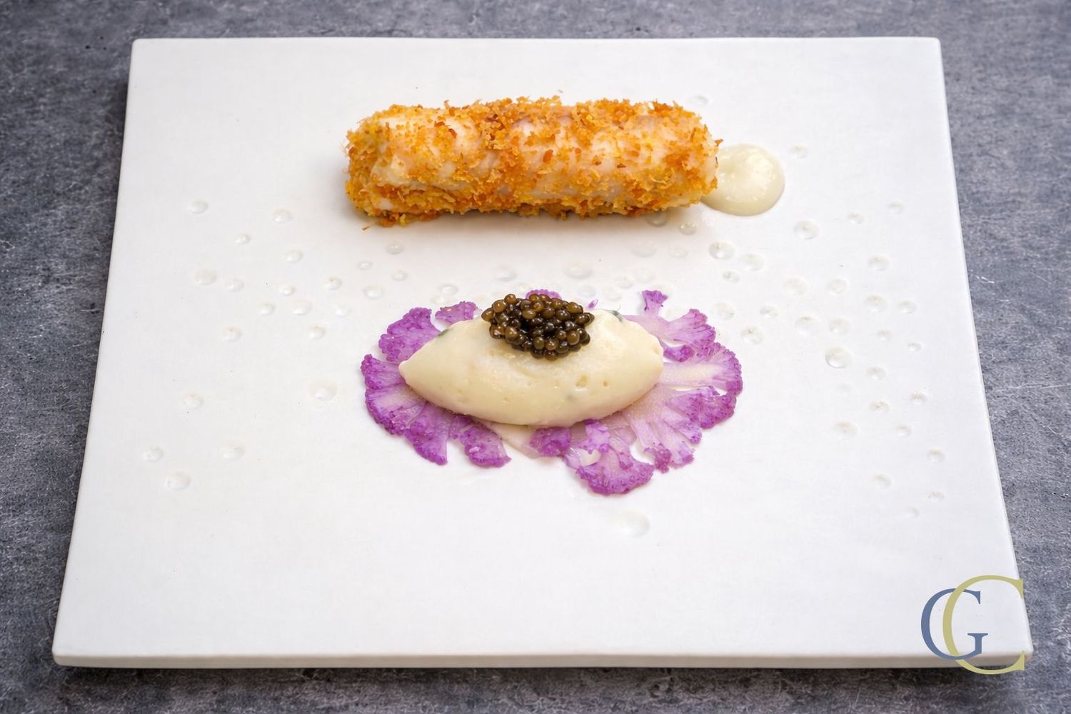 Cannelloni d’esturgeon fumé, tarama de chou-fleur