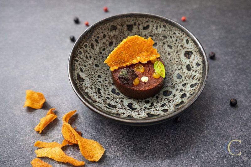 Betterave confite, safran de Touraine en textures