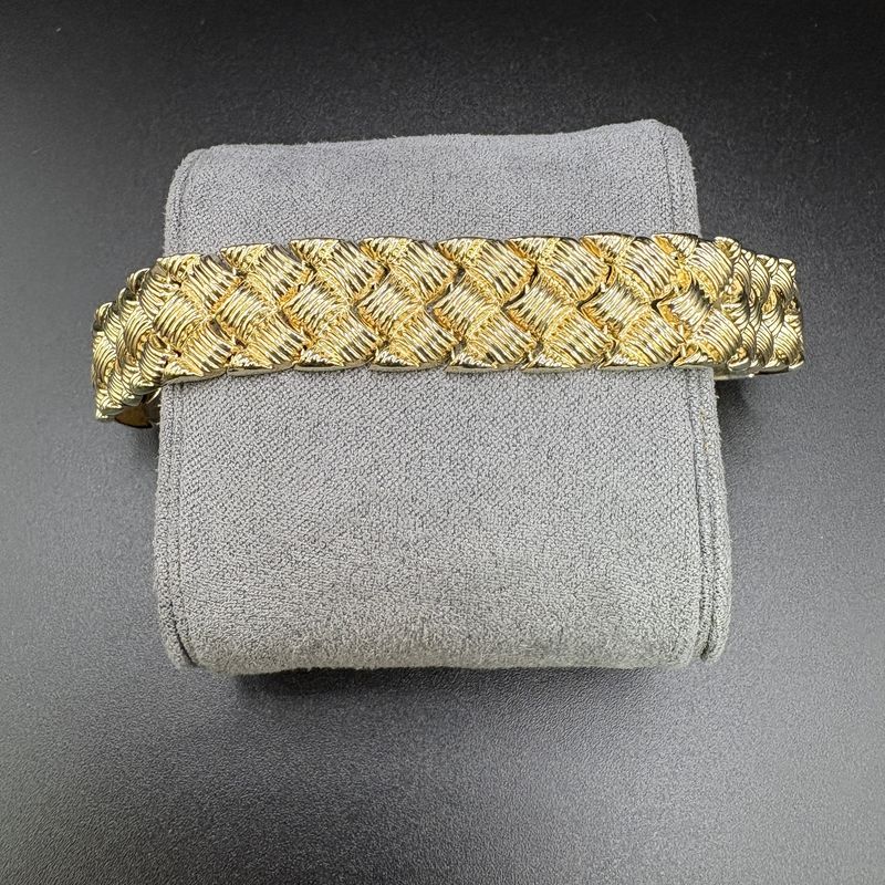 14K WIDE WOVEN PATTERN BRACELET
