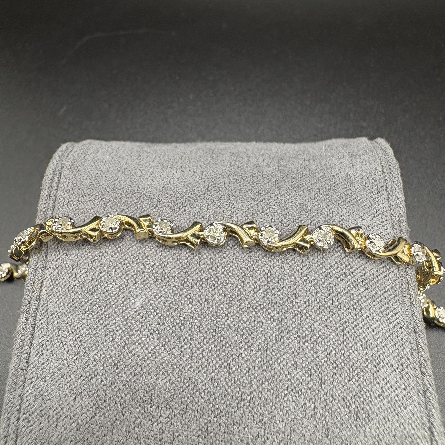10K NATURE INSPIRED DIA TENNIS BRACELET