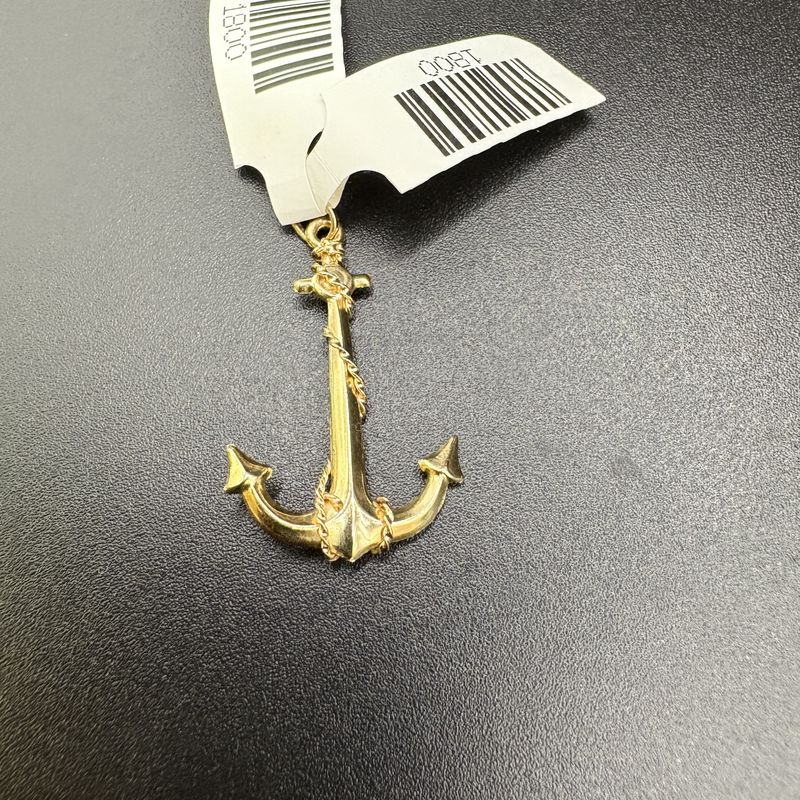 10K ANCHOR WITH ROPE DETAIL PENDANT