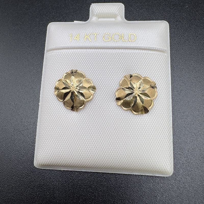 14K VINTAGE GOLD FLOWER STUD EARRINGS