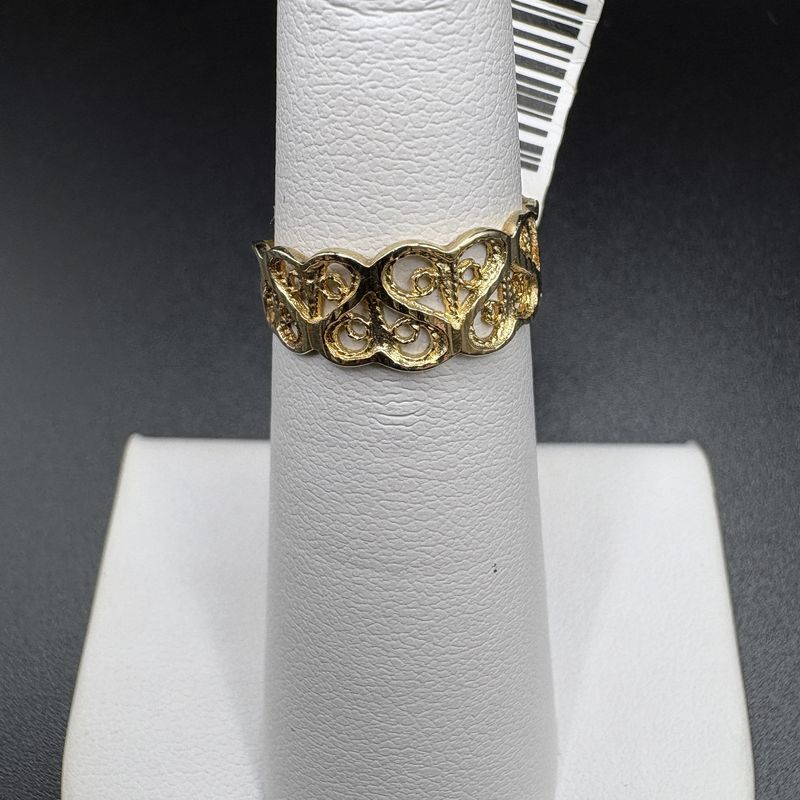 14K VINTAGE HEART FILIGREE RING SIZE 4.5