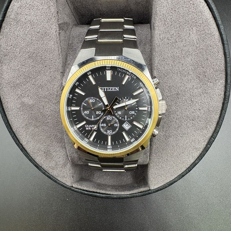 CITIZEN QUARTZ WR100 BLACK FACE, TWO TONE STAINLES BAND, LIKE NEW IN BOX