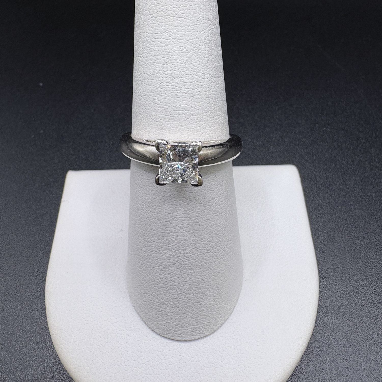 14KW 0.96CT PRINCESS CUT, i1, G-COLOR, CATHEDRAL BAND, SIZE 7, 5.5G