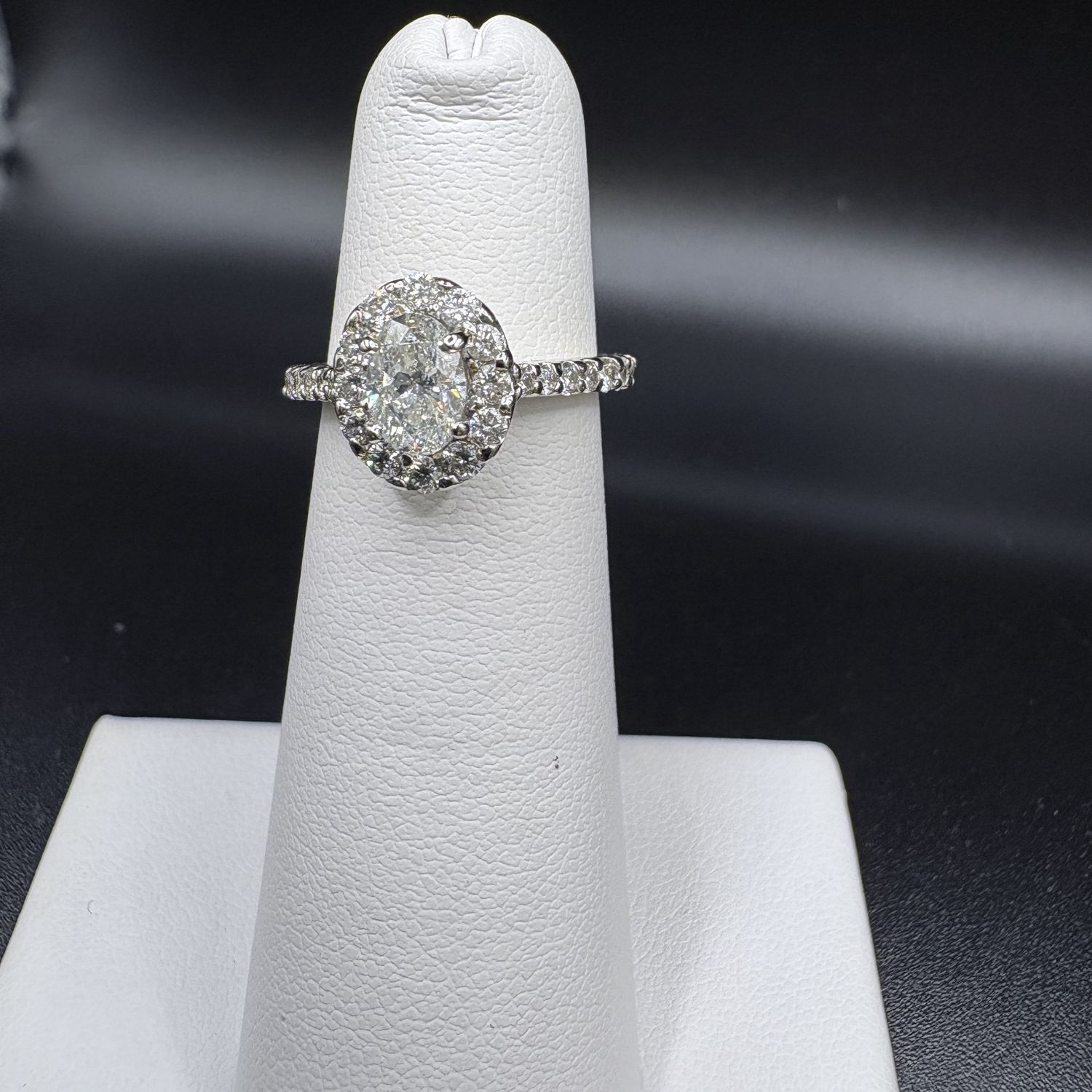 14K 1 CARAT TOTAL WEIGHT  NATURAL DIAMOND, OVAL HALO ENGAGEMENT RING 3.3G