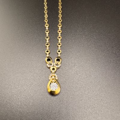 Gold Chains &amp; Pendants