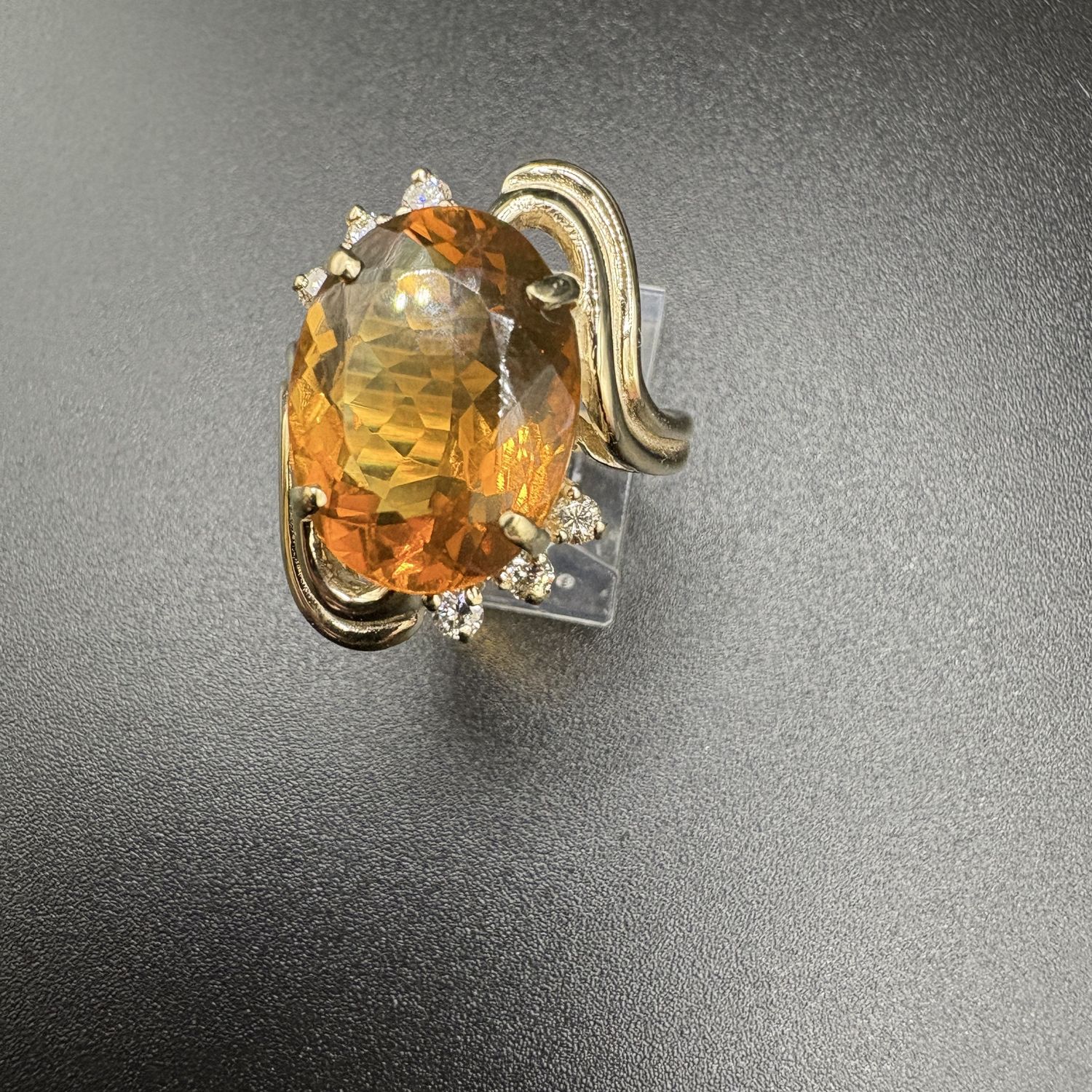 14K CITRINE OVAL, &amp; DIAMOND SWIRL DESIGN, SIZE 8, 9.69G