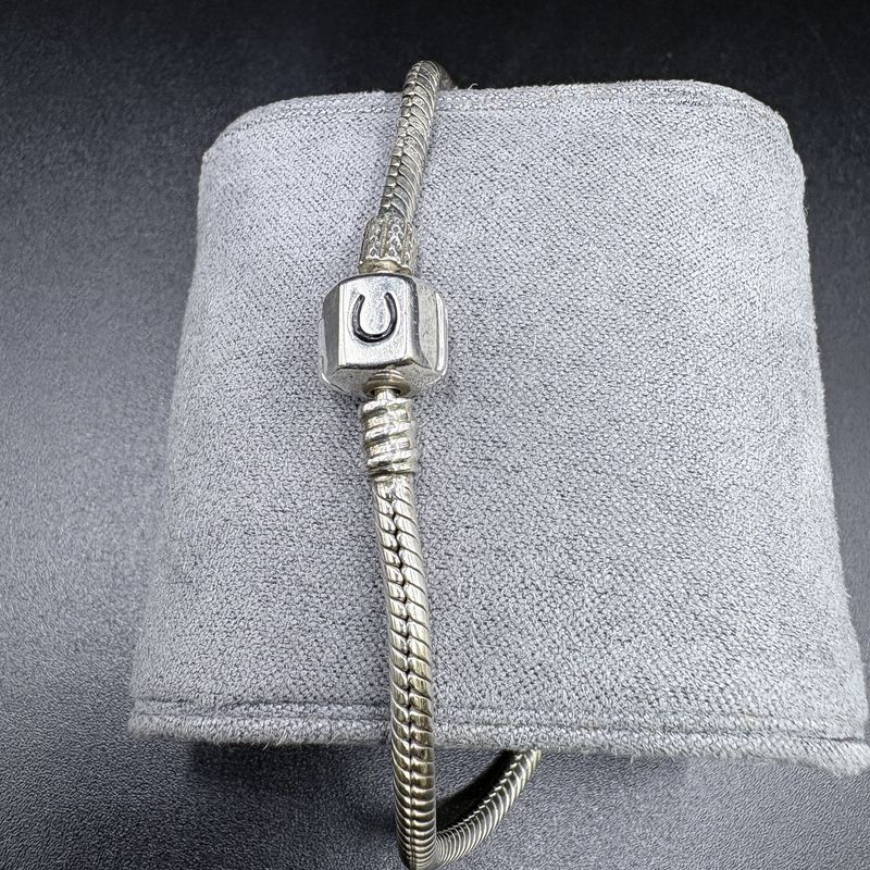 STERLING SILVER  CHARM BRACELET BY CAMILLA 7.5"