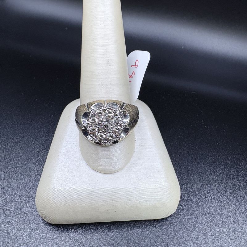 10K NATURAL DIAMONDS,  BRUSHED FINISH 9 DIAMOND MENS RING 7.1G