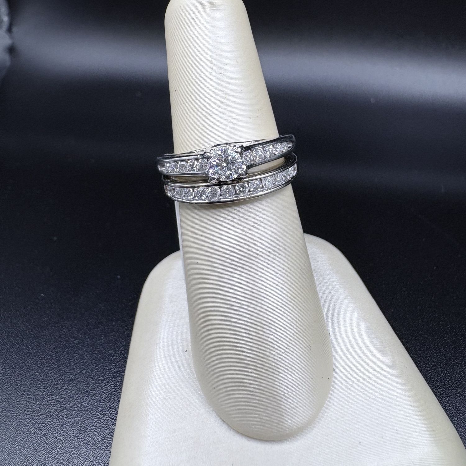 14K BRIDAL SET APROX 0.80 CARAT TOTAL NATURAL DIAMONDS, SIZE 6, 5.4G