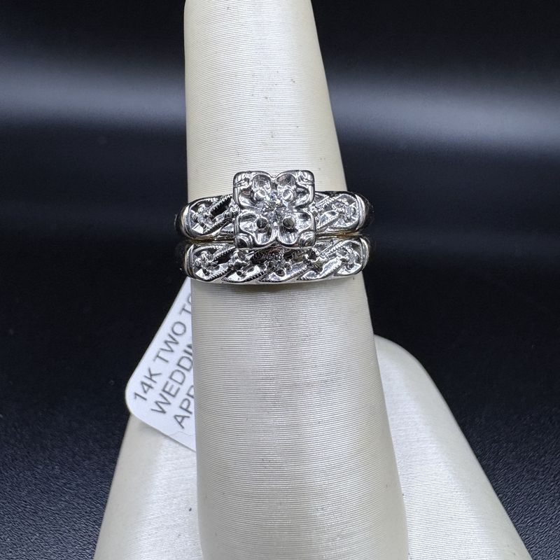 14K TWO TONE WEDDING SET APROX  0.08 TCW, SIZE 6,  3.77 GRAMS
