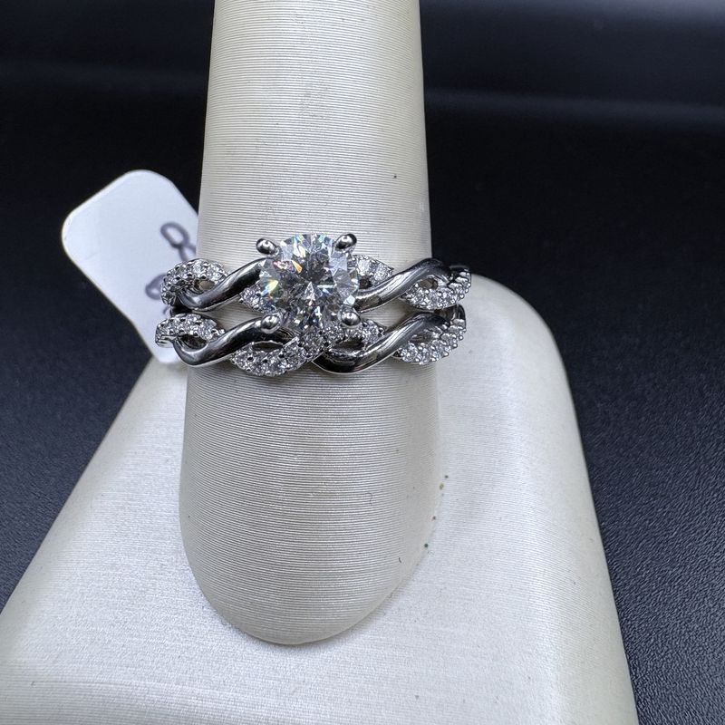 14K 1.08 CARAT NATURAL DIAMOND WEDDING SET. 0.70CENTER TWIST DESIGN