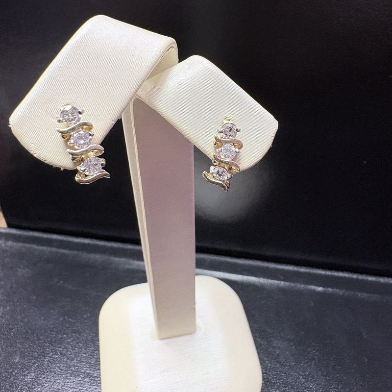 14K &quot;S&quot; LINK 3 ROUND NATURAL DIAMOND EARRINGS
