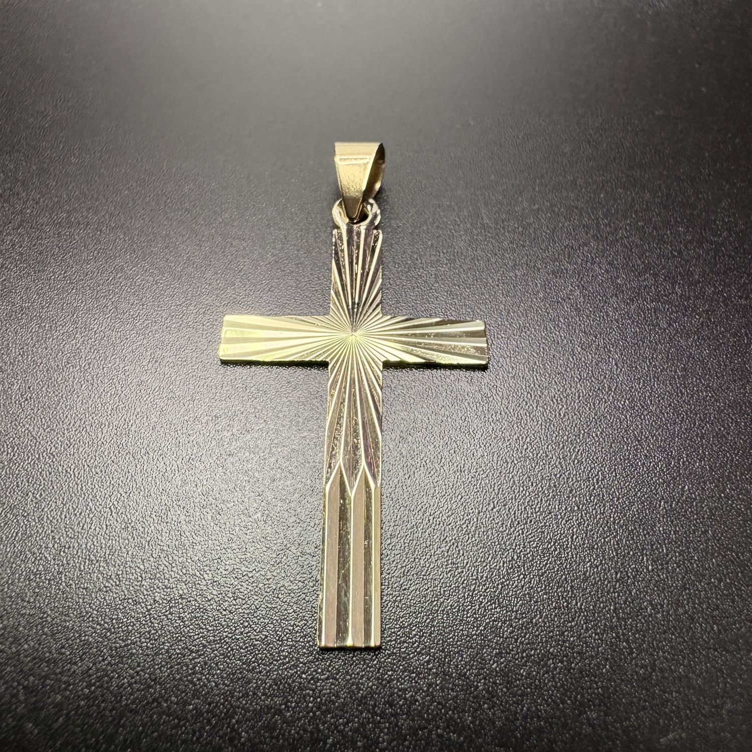 14K DIAMOND CUT 2 INCH CROSS PENDANT