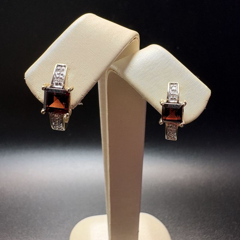 10K 5X5 GARNET PRINCESS CUT HOOP EARRINGS