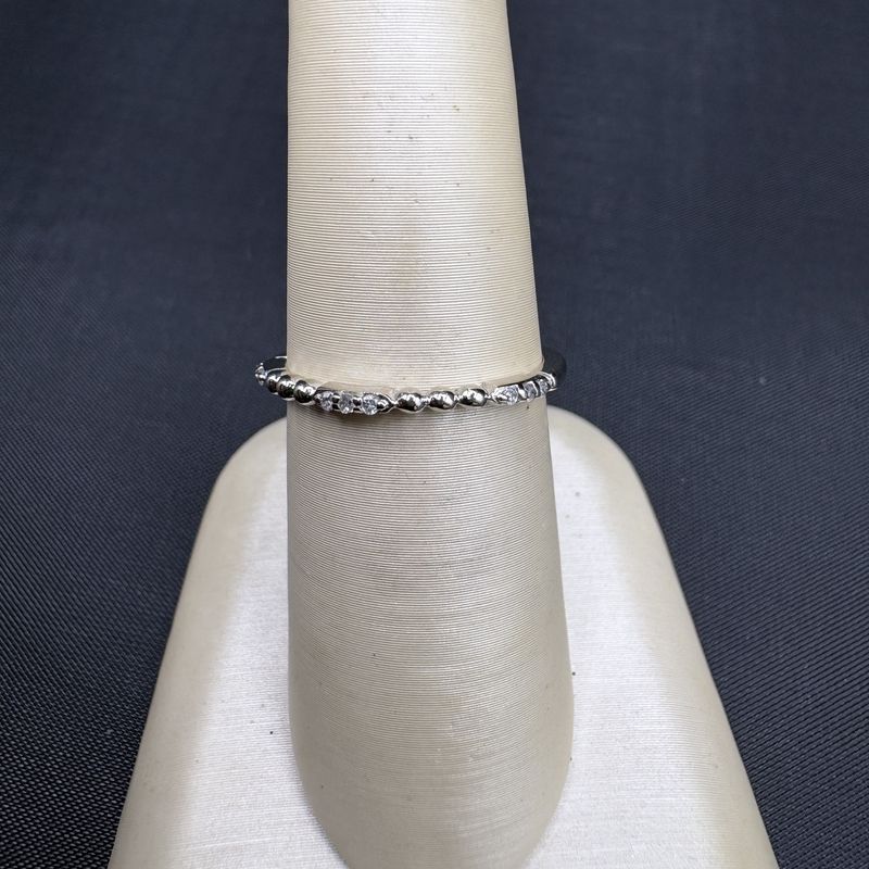 10K 9 ROUND DIAMOND RING SIZE 6.25