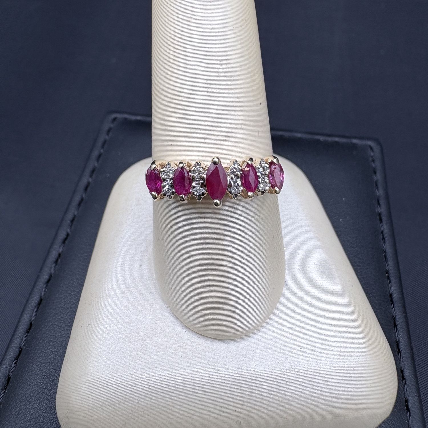 14KY RUBY AND NATURAL DIAMOND RING, .10CTW DIA, SIZE 8.5, 2.6 GRAMS